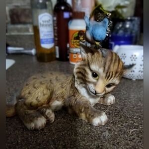 Adorable Ceramic Brown and White Cat Figurine